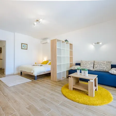 Tandem Apartments With Swimming Pool Cavtat Kültér fotó