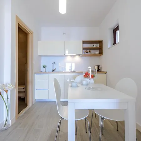 Tandem Apartments With Swimming Pool Cavtat Kültér fotó